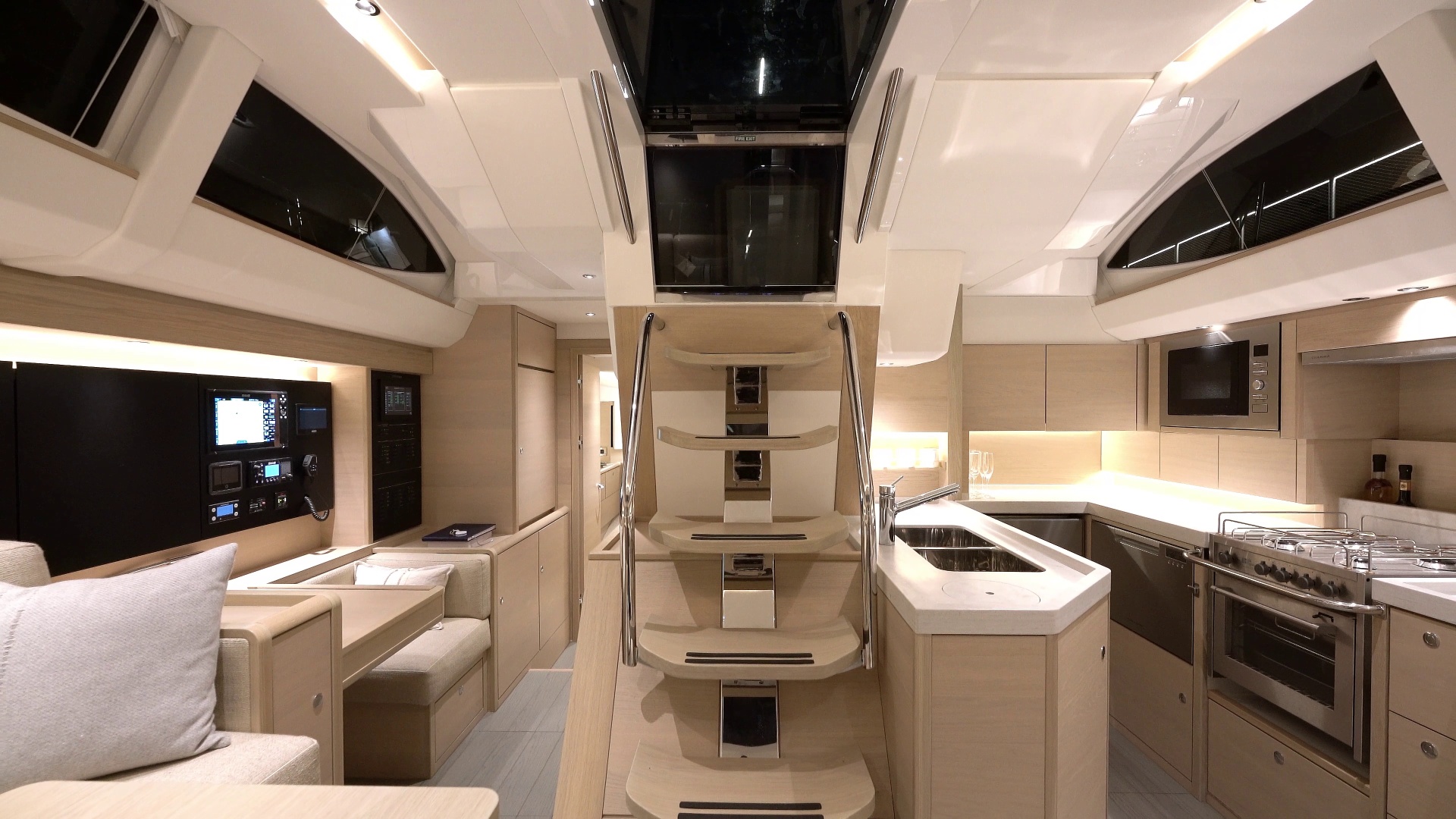 Oyster 56-12 Piperita - walk through