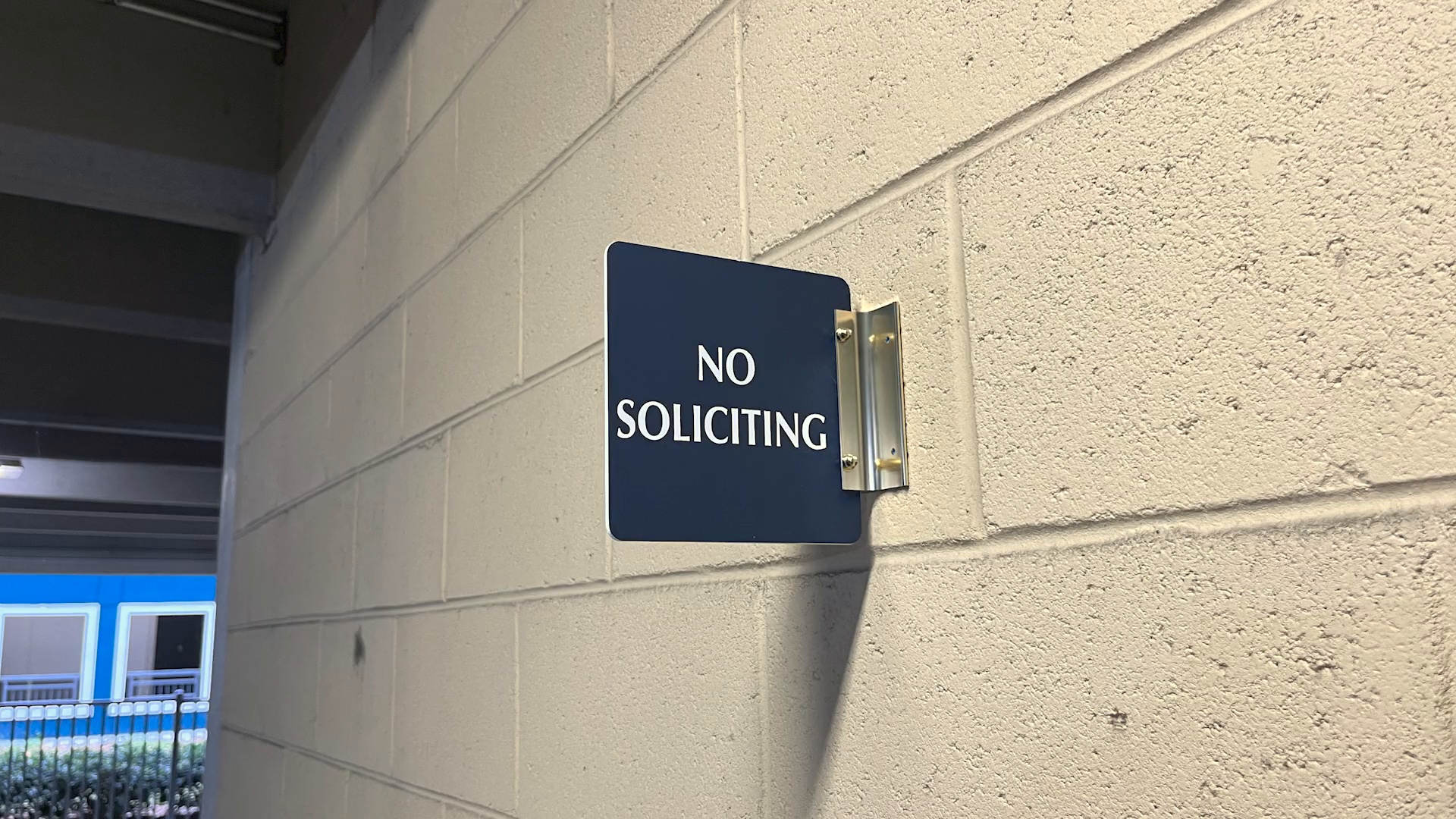 Spot-A-Sign Double-Sided Projecting Signs