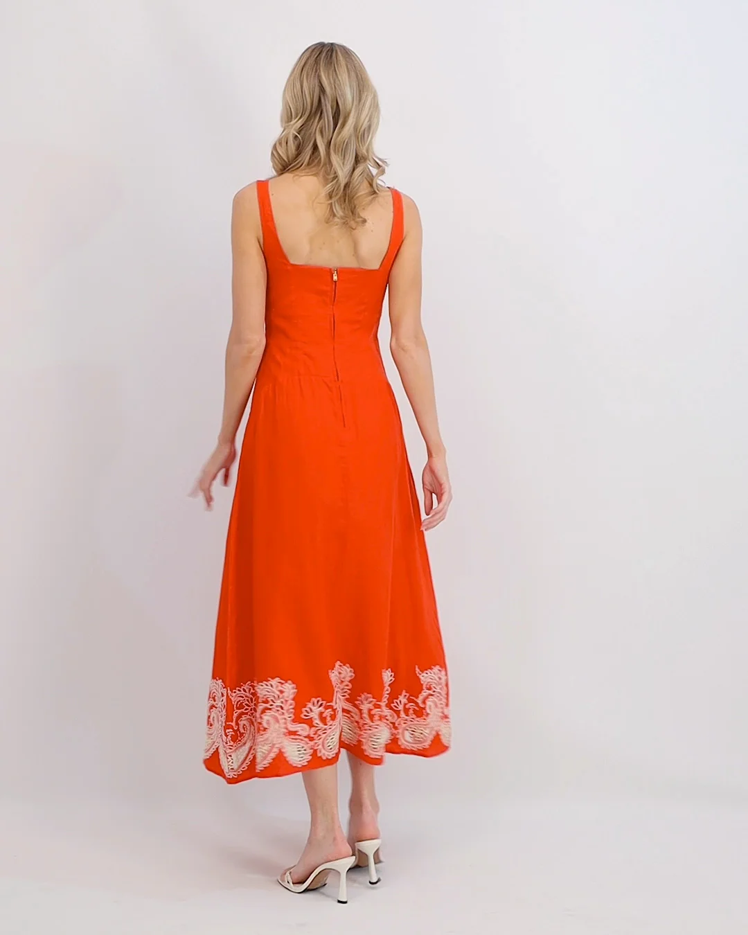 ANDRÉSD key neck embroidery dress ANDRESD key neck embroidery dress | ALL ITEM | ROOM903 online