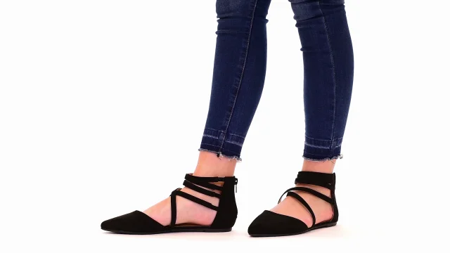 Journee Collection JOURNEE Marlee Ankle Strap Flat (Women