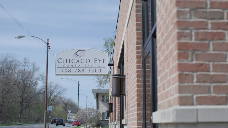 Detached Retina, Optometrist in Chicago, Illinois