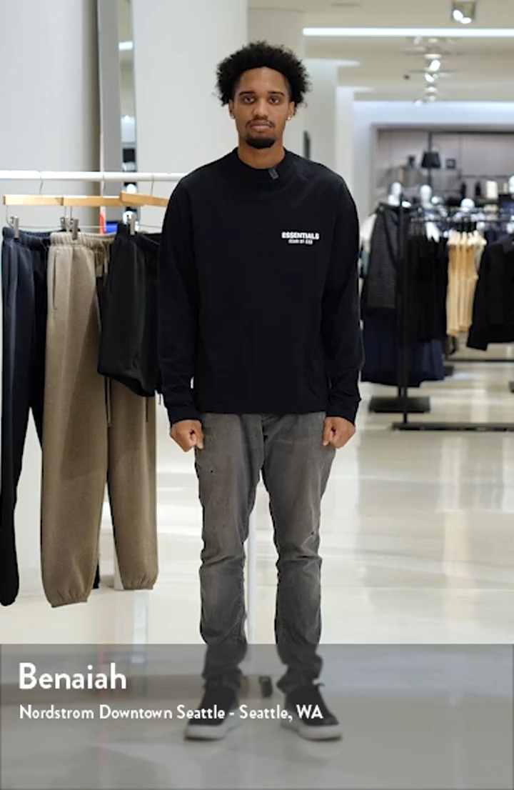 Classic Fit Long Sleeve Logo T-Shirt
