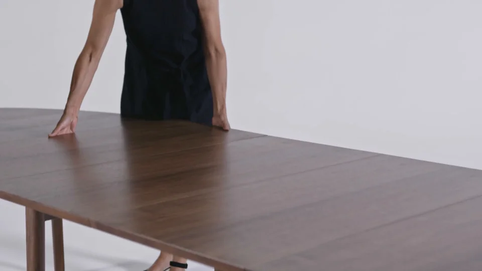 Gala Extension Table – Design Within Reach