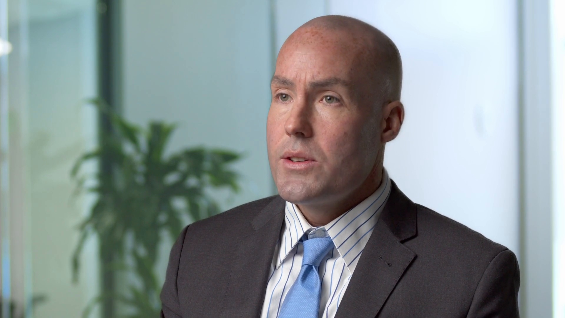 How can someone choose the best bond for their investment dollars?