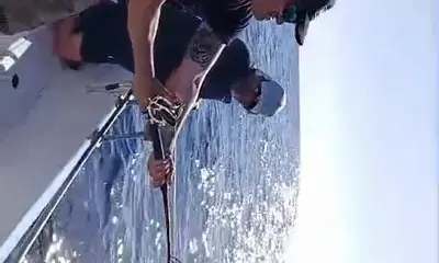 Buen d\u00eda De pesca en El mar caribe
