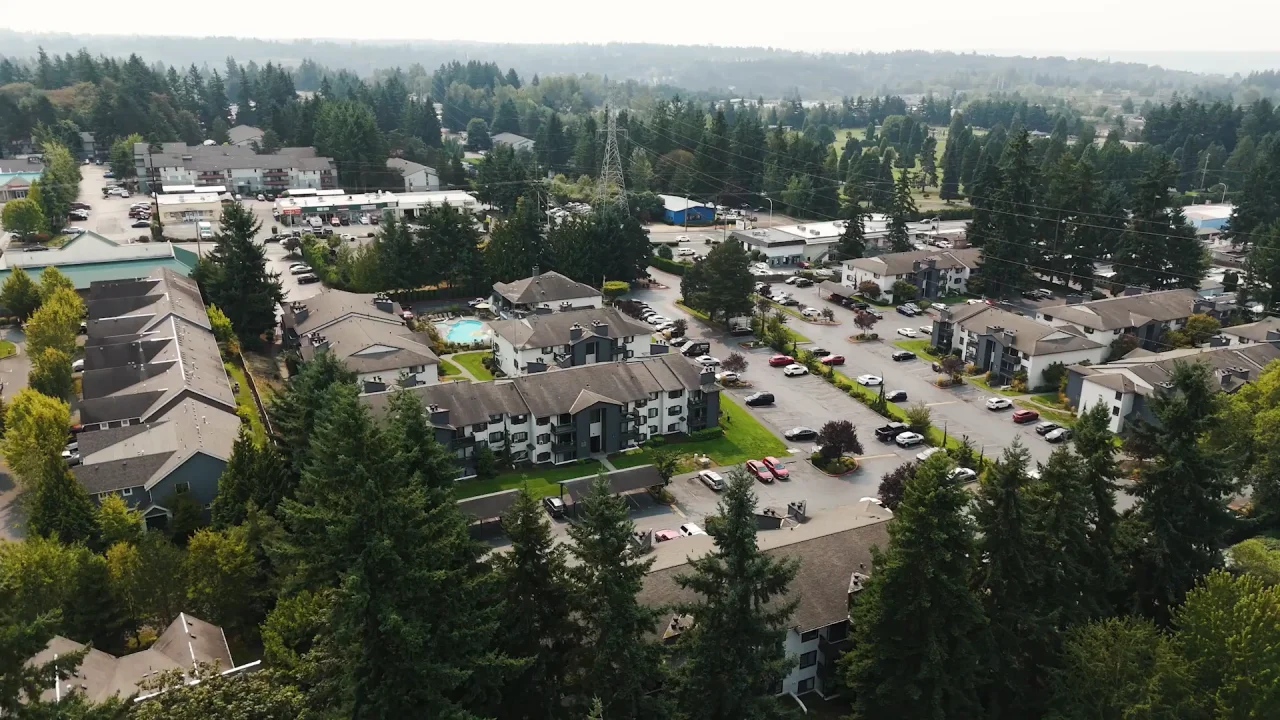 CrownPointe_AmbientWithMusic