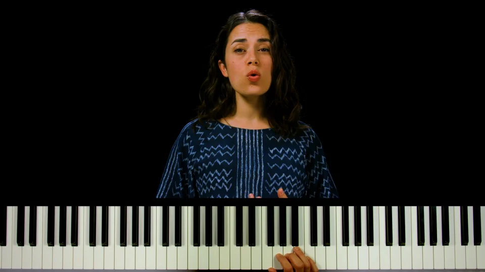 Chest Voice, Head Voice & Developing Mix - Online Singing Lesson