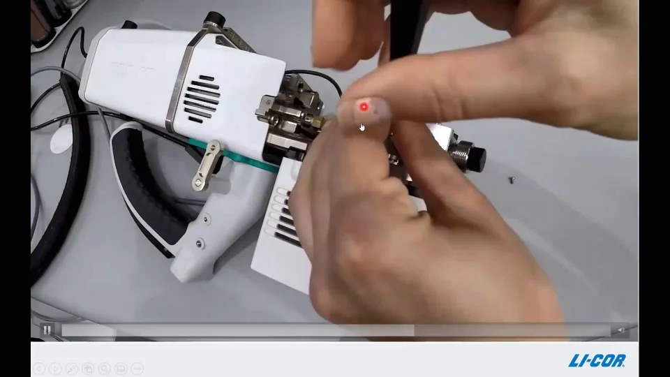 LI-6800 | Video: Using the Aquatic Chamber