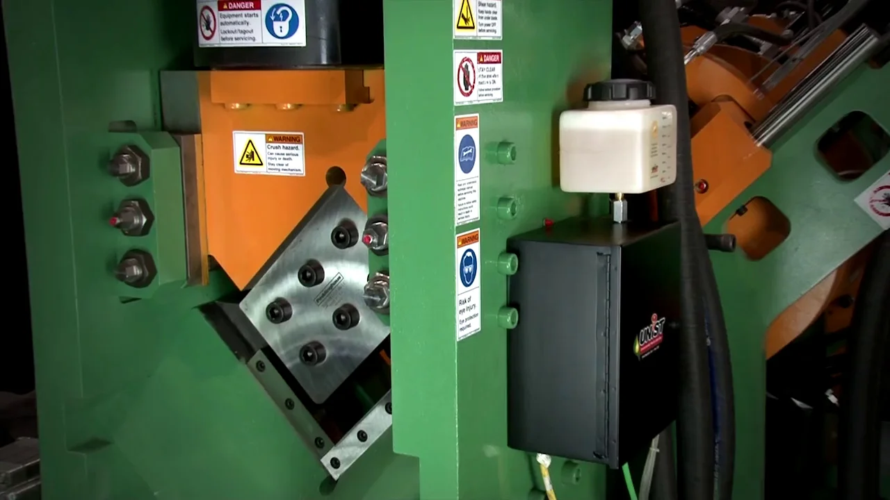CNC Angle Line | Anglemaster-HD | Peddinghaus CNC Angle Line | Anglemaster-HD | Peddinghaus