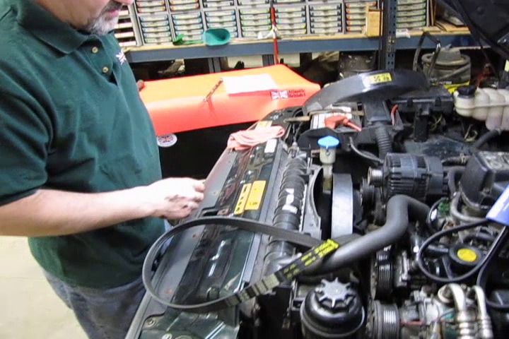 Dayco Range Rover P38 MKII Gems Engine Serpentine Drive Belt with Air Condition