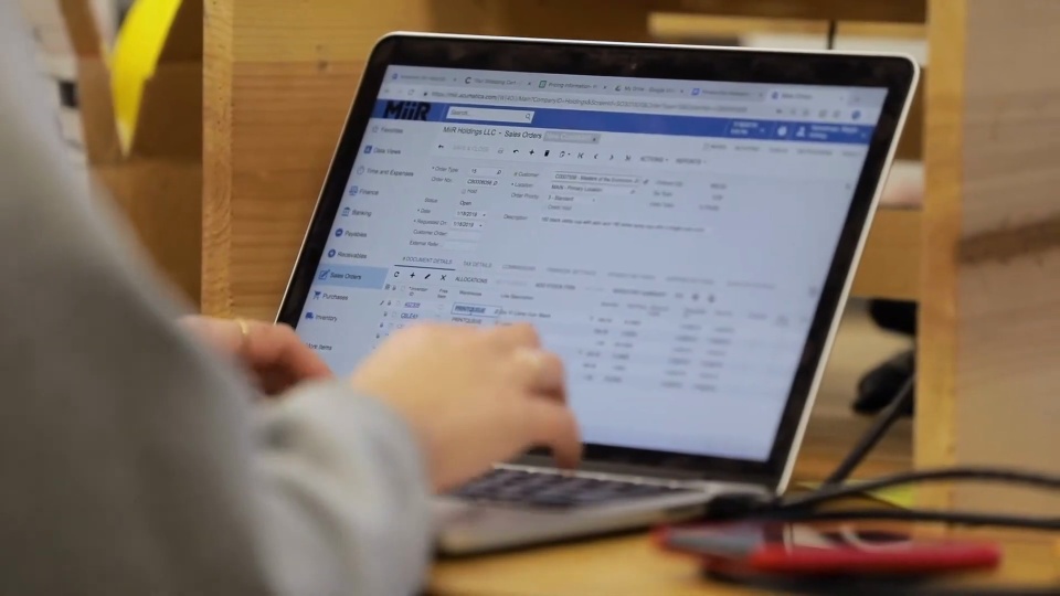 Finances multi-entreprises