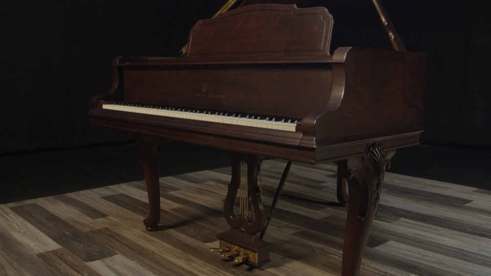 1939 Steinway Queen Anne S