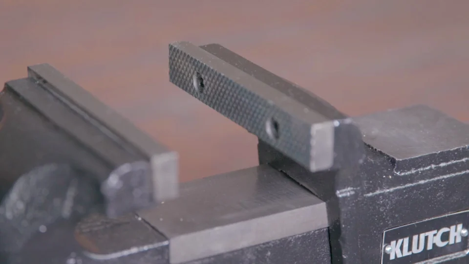 Klutch Quick-Release Bench Vise - 5in Jaw Width | Tractorseats.com
