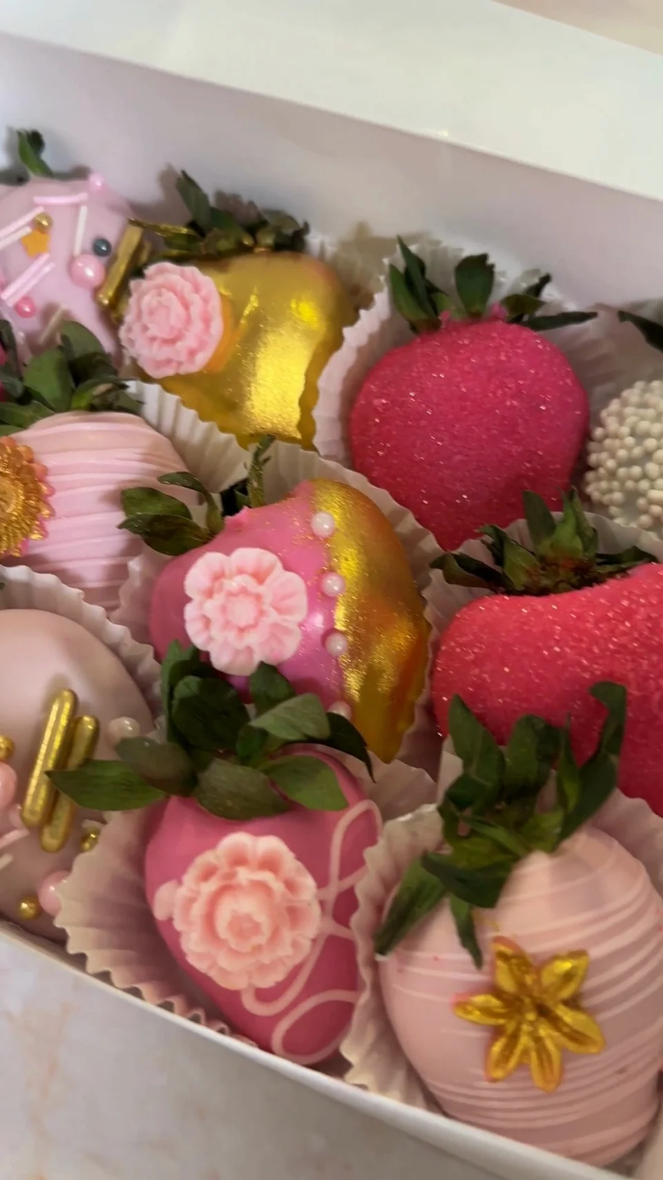 Curso Online de Fresas Decoradas con Chocolate, image size:960x1707