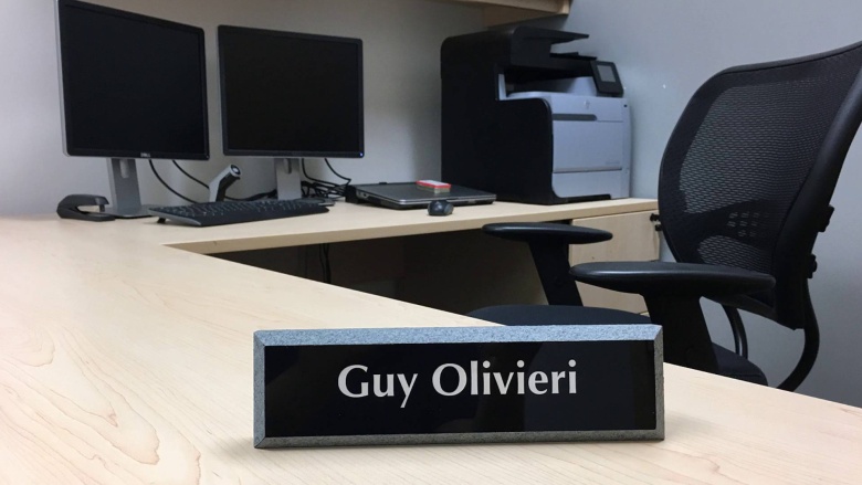 Obsidian Nameplates