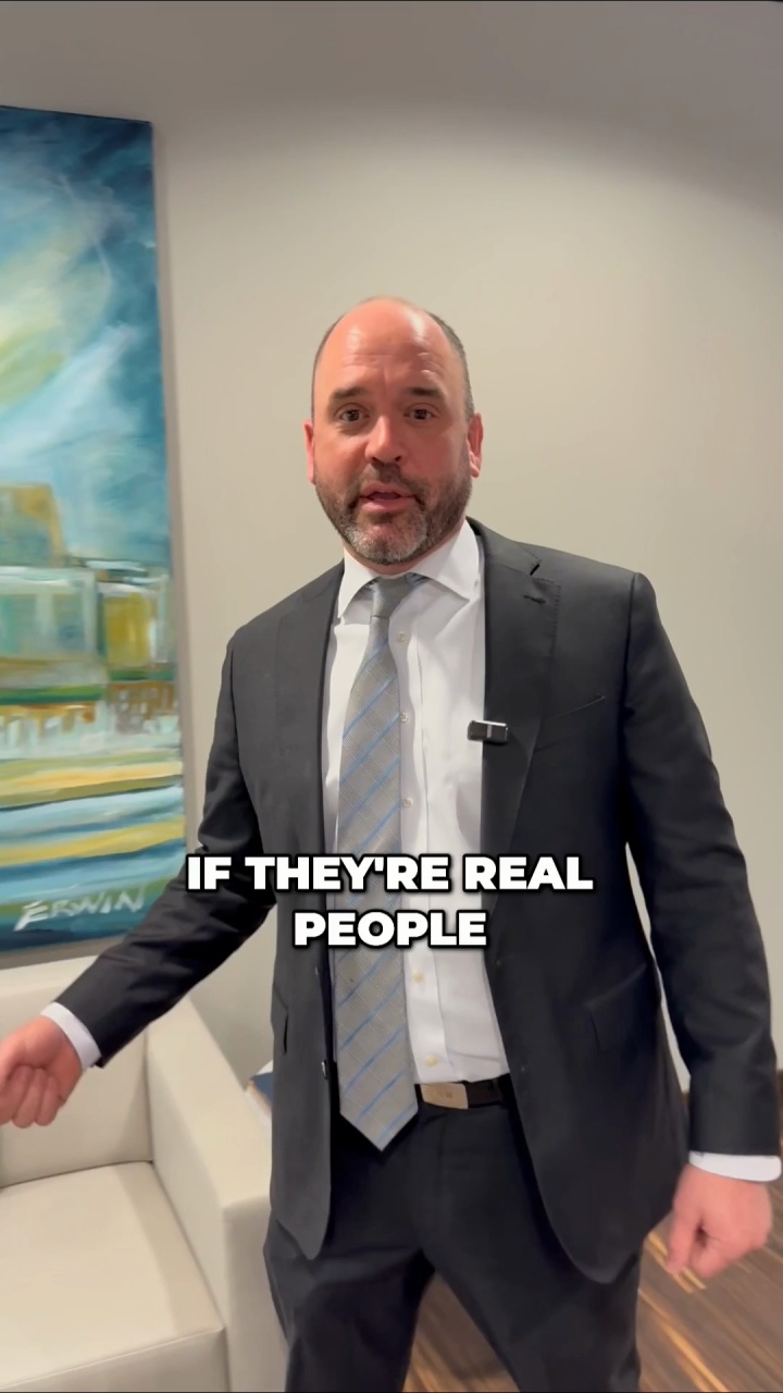 Choosing a Reliable Injury Lawyer: Spotting Fake Reviews