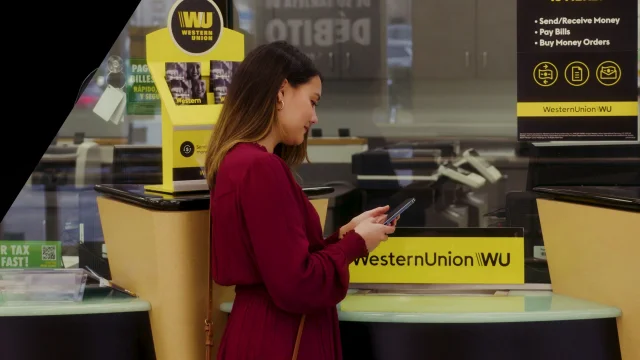 Walgreens kiosks to offer Western Union services