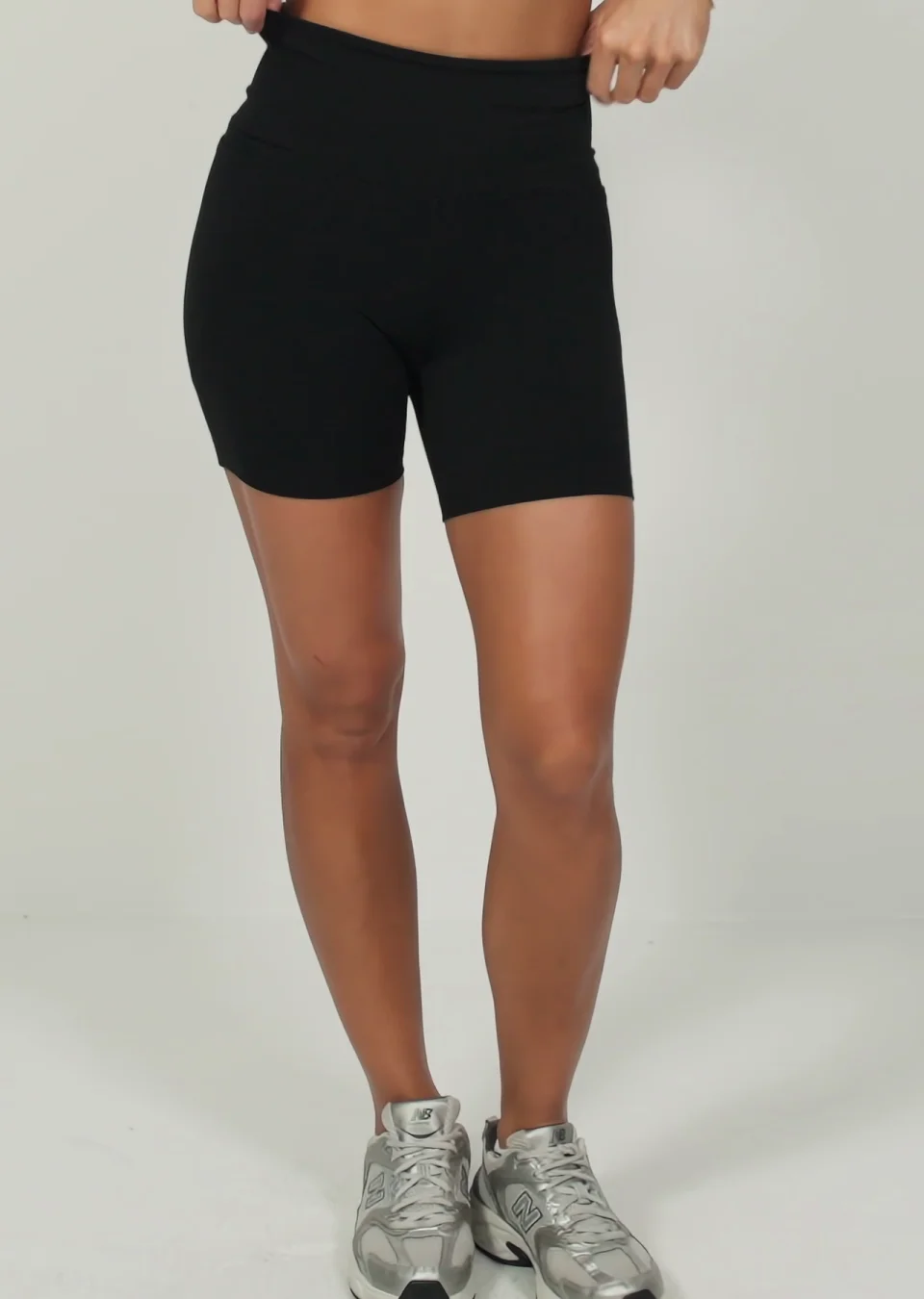 Amy No Chafe Phone Pocket 14cm Bike Shorts – Lorna Jane