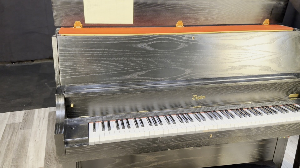 2000 Boston Upright UP-1188 B