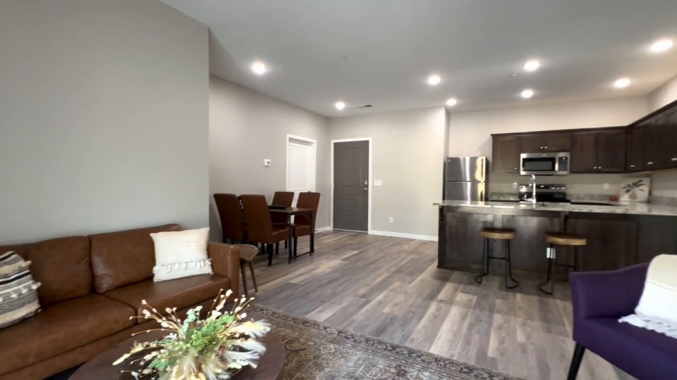 2 bedroom | Tour