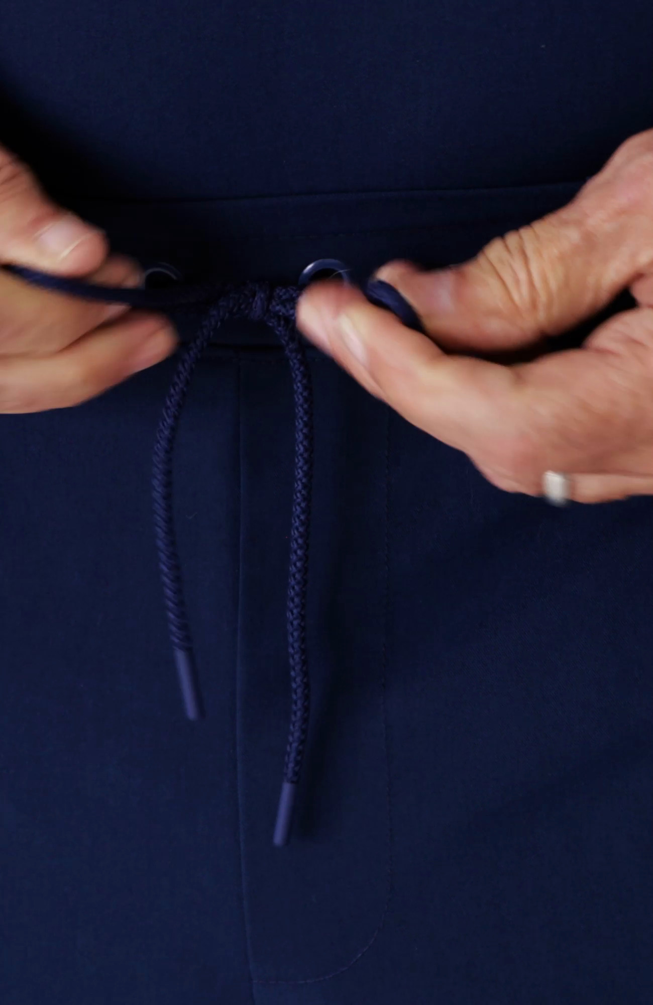 Men's Drift 6-Pocket Jogger Scrub Pant | Medelita Men's Drift 6-Pocket Jogger Scrub Pant | Medelita