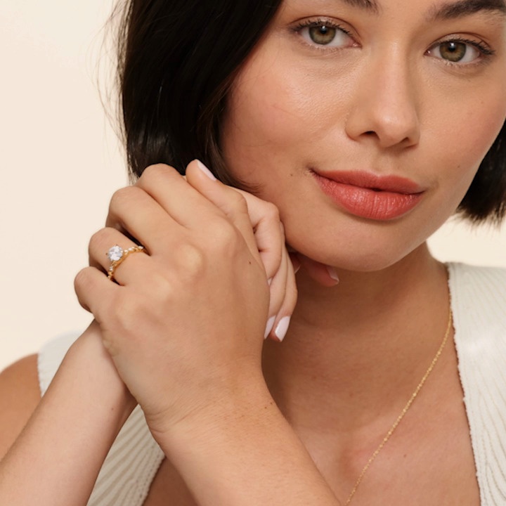 Briar Diamond Ring in Platinum